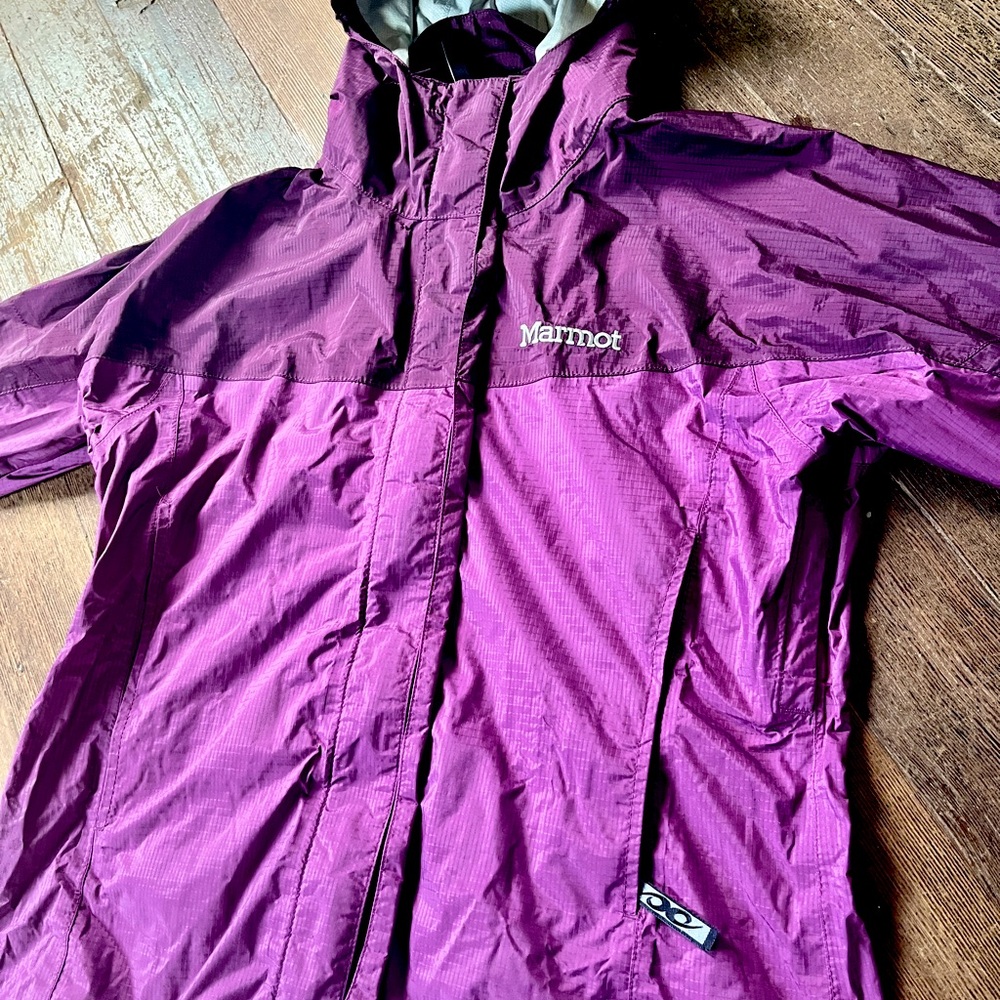 Marmot PreCip Rain Jacket- Purple- Size S/P